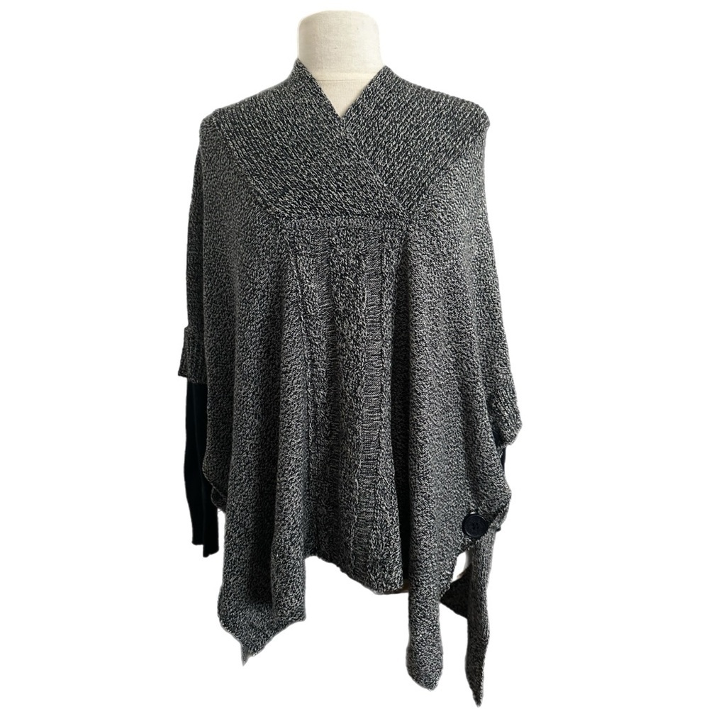 Quinn V Neck Sweater Size Small